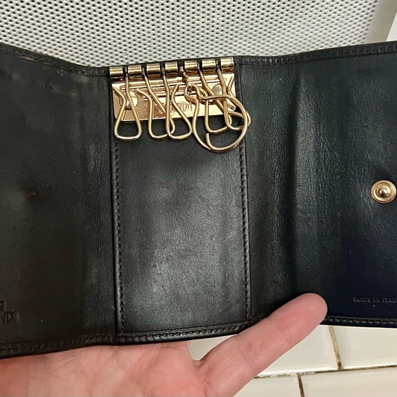 Fendi key holder wallet - Picture 8 of 9